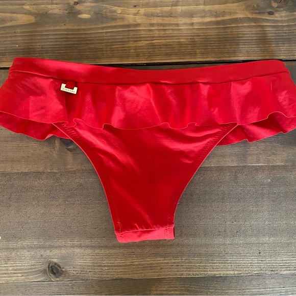 Zingara Red Ruffle Low Rise Bikini Bottoms - Picture 6 of 9